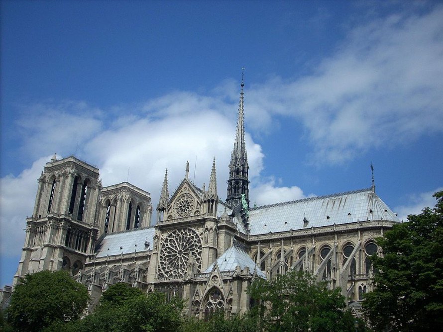Katedra Notre Dame w stylu gotyckim