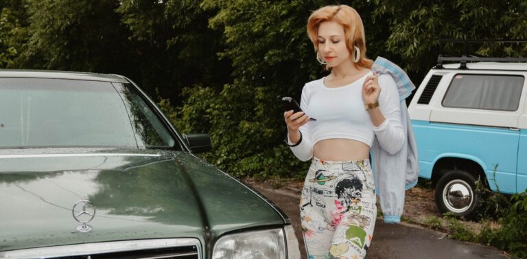 Moda lata 90 – damskie i męskie stylizacje