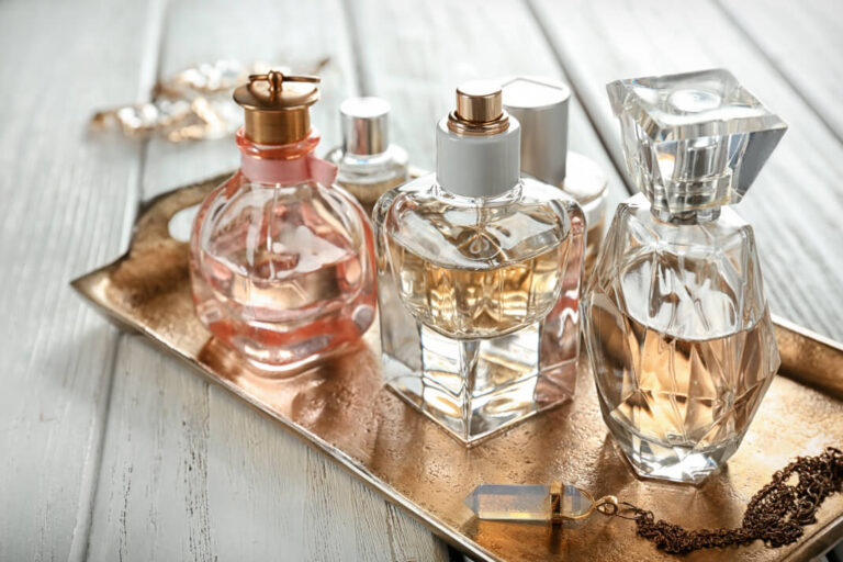 Zamienniki oryginalnych perfum – czy warto i na co zwrócić uwagę przy zakupie?