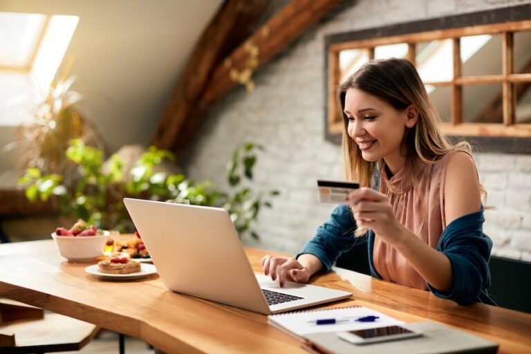 Laptop do pracy i rozrywki – jak wybrać model idealny dla siebie?