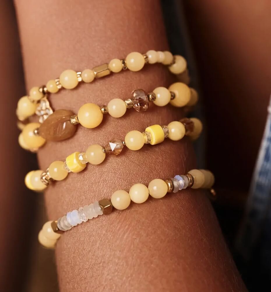 Zestaw bransoletek w odcieniach żółci ZN0010 fot. bydziubeka.pl